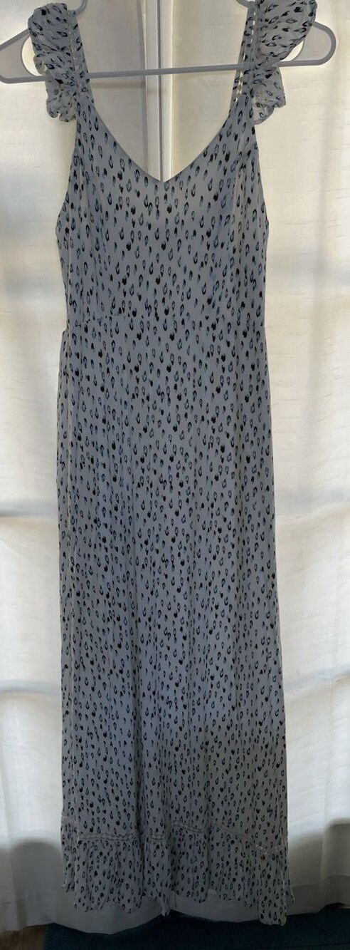 Japan Women’s Dress Size XS White Blue Print Flutter Sleeves Ruffled Smock Back